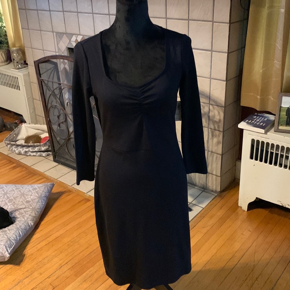 Black sexy dress, brand new, zip up back, cute cinched detail on chest 🖤